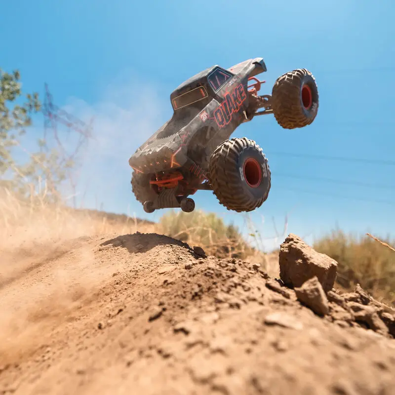 Arrma Quake 223S Dsc 1/10 Rtr Brushless 2Wd Monster Truck  W/Slt2 2.4Ghz Radio (Assorted Colors) 1