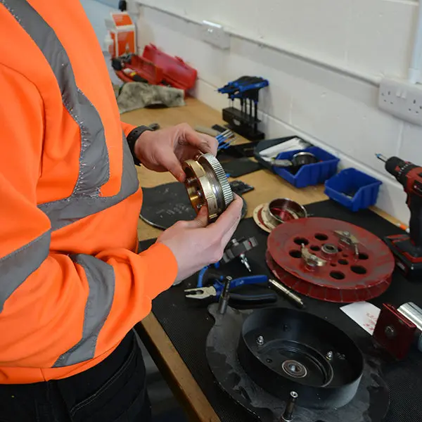 Inspection, Servicing And Re-Certification For Pulleys (Including Securepulley) 1