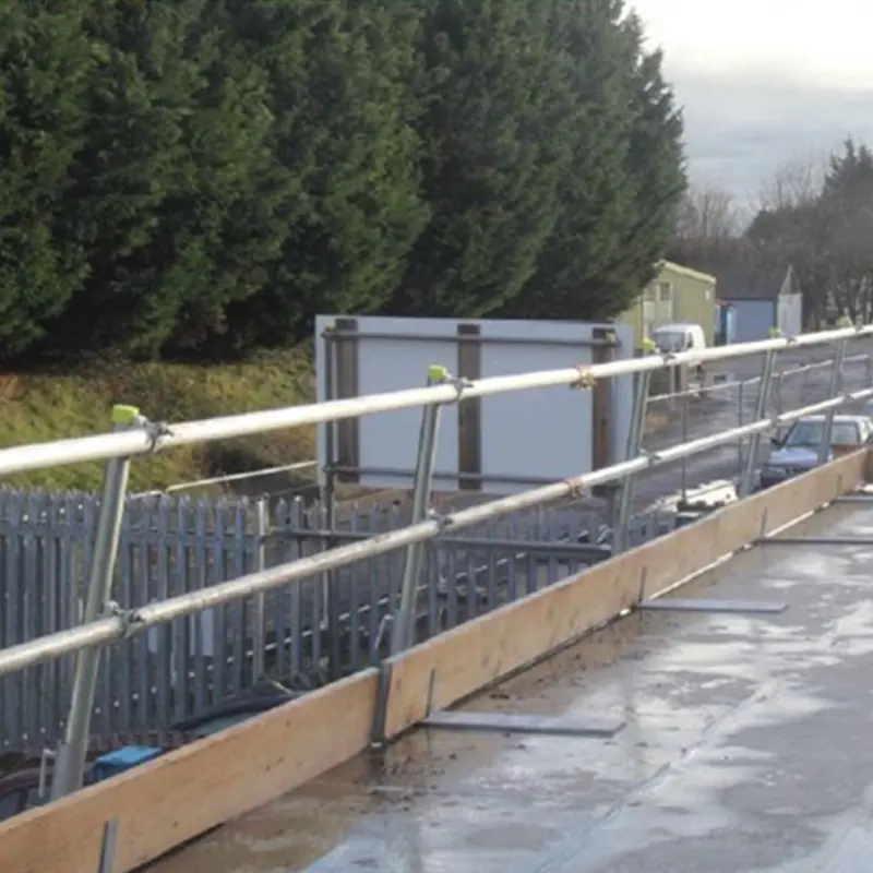 Sg4 Flat Roof Guardrail System 1